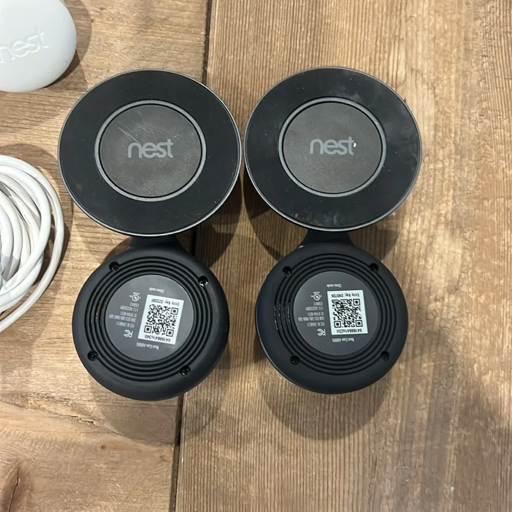 Nest Indoor Security Cameras with Cables - Picture 3 of 3